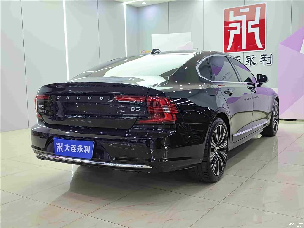 Volvo S90, 2025 4