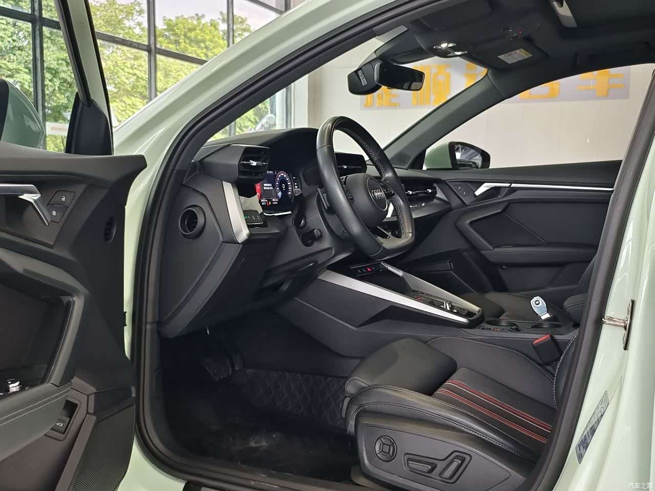 Audi A3, 2023 все фото