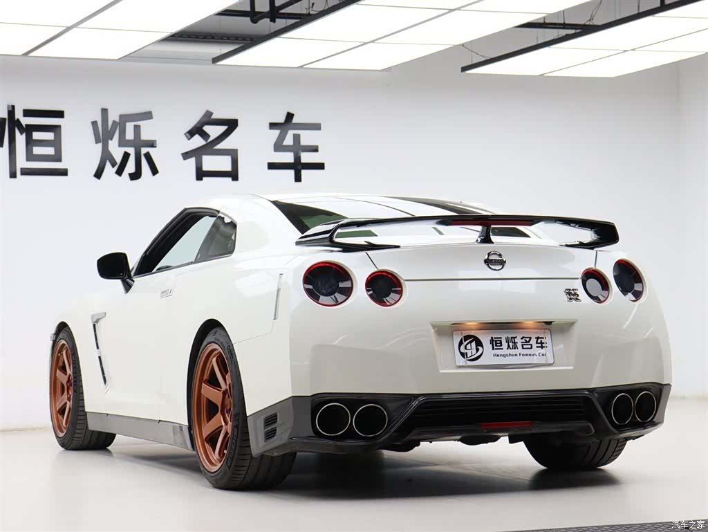 Nissan GT-R, 2017 25