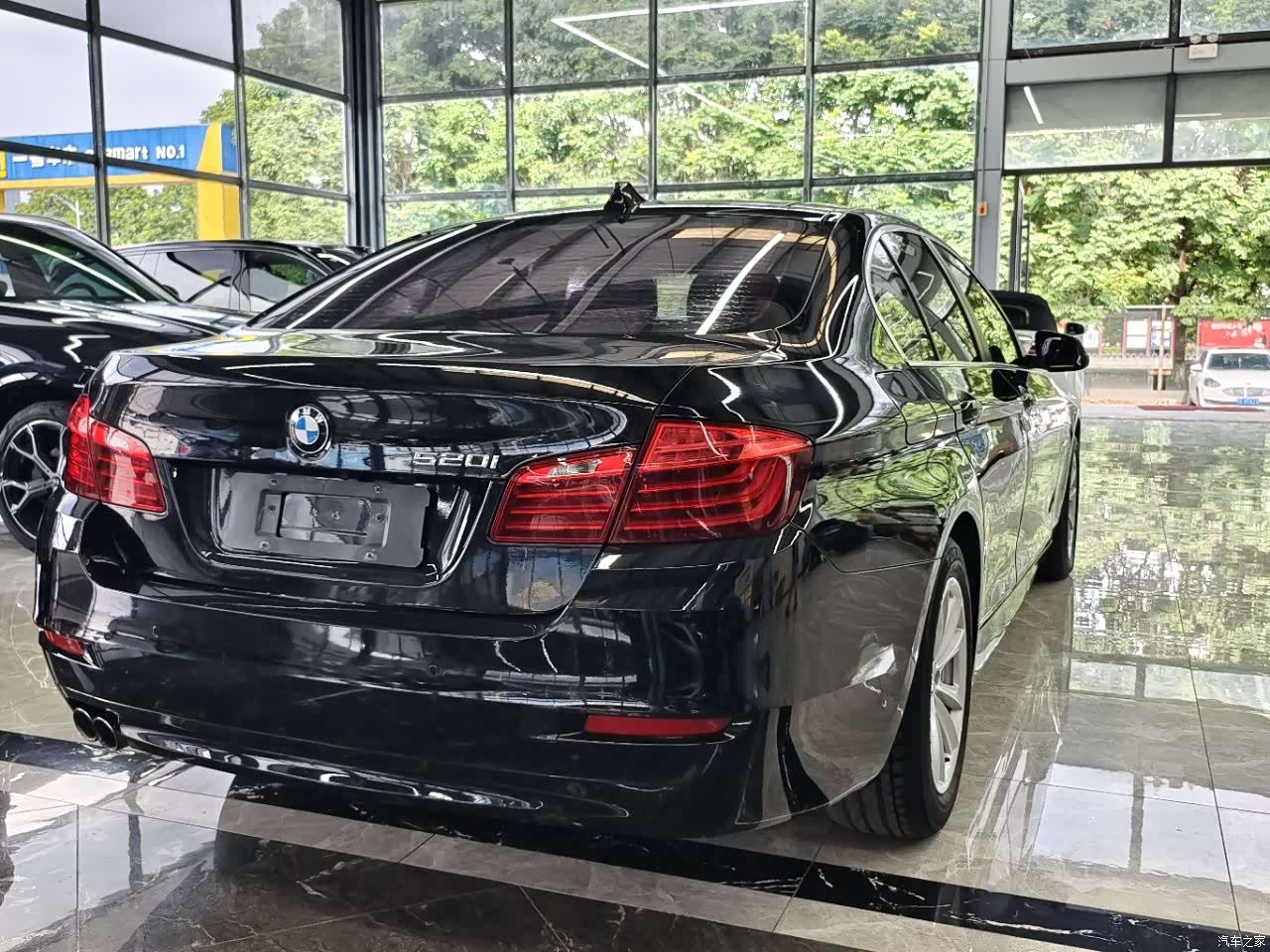 BMW 5 Series, 2014 10