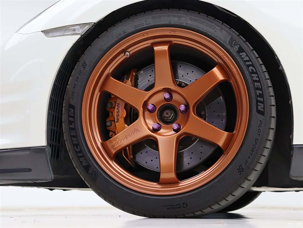 Nissan GT-R, 2017 32