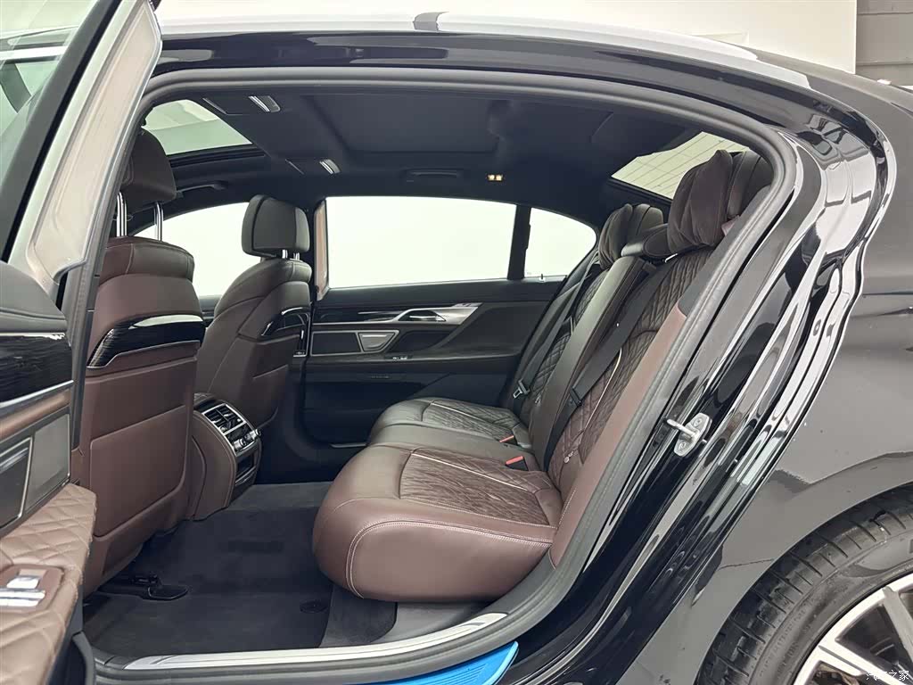 BMW 7 Series, 2022 20