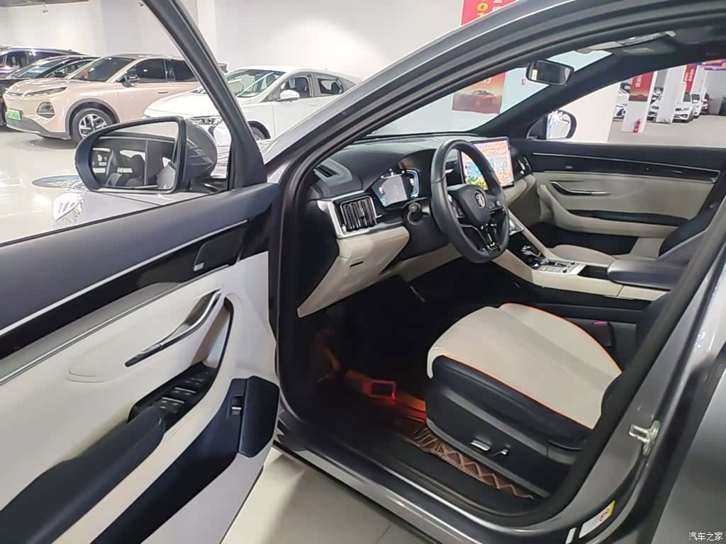 BYD Song, 2022 16