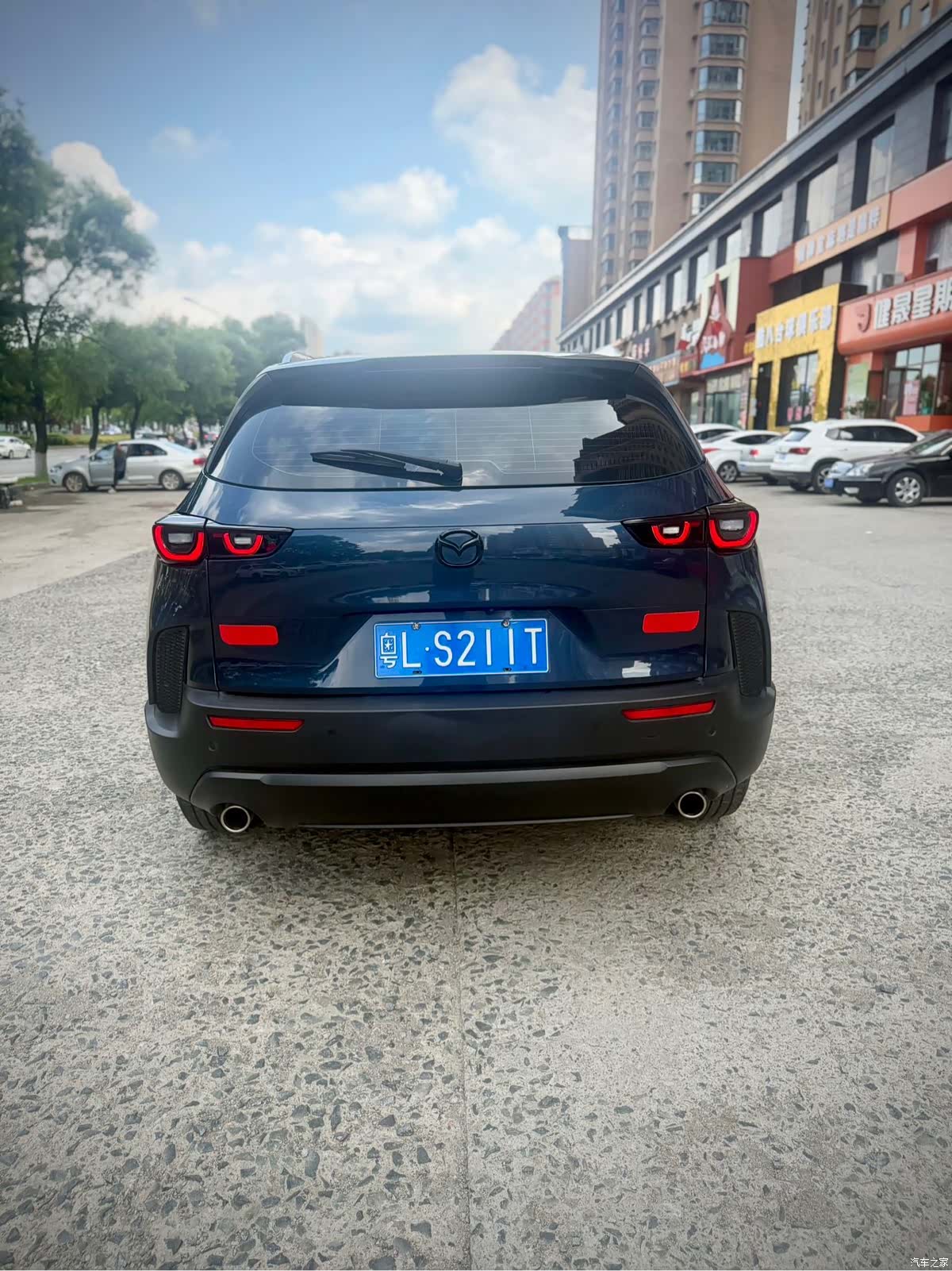 Mazda CX-50, 2023 все фото