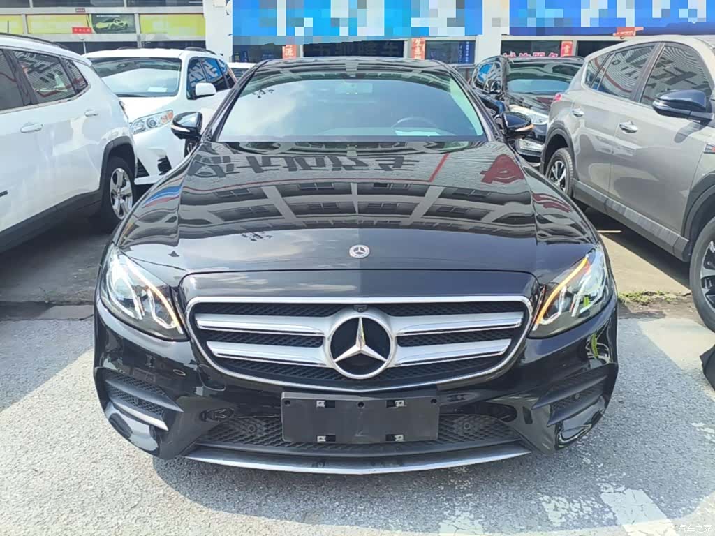 Mercedes-Benz E-Class, 2019 3