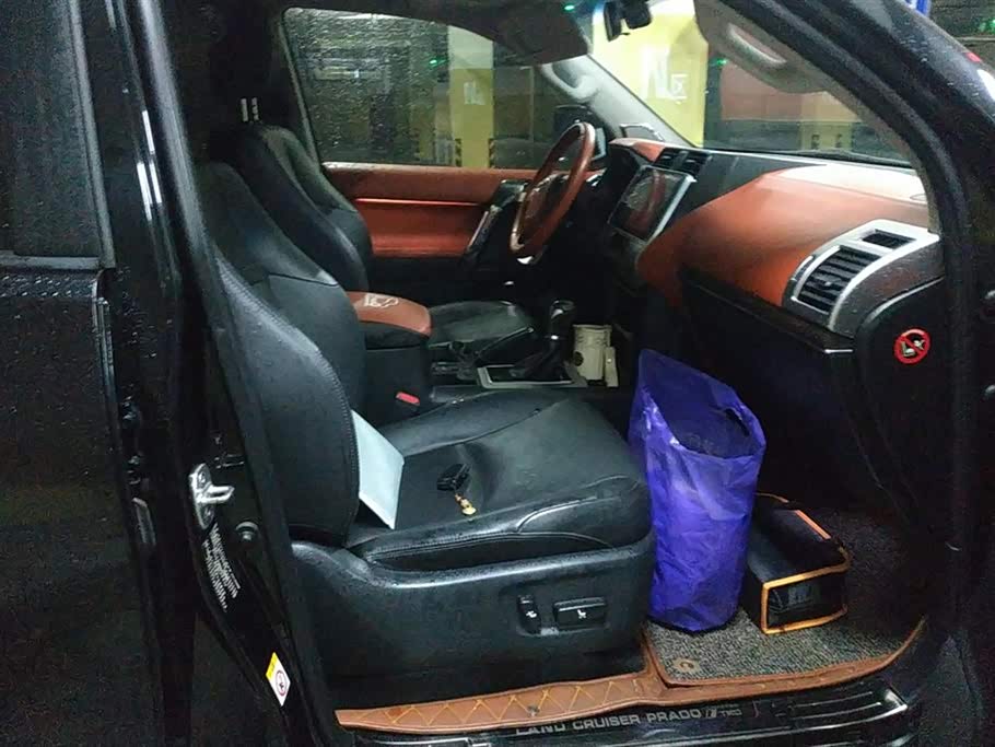 Toyota Prado