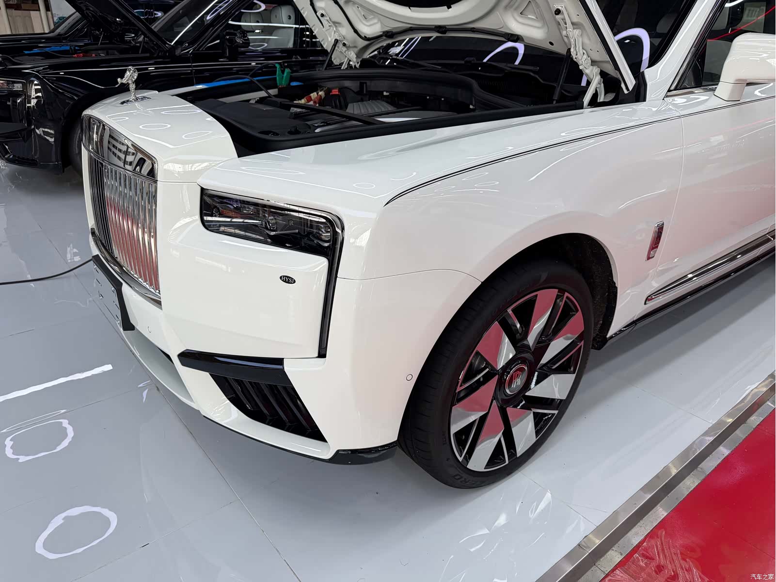 Rolls-Royce Cullinan, 2026 14