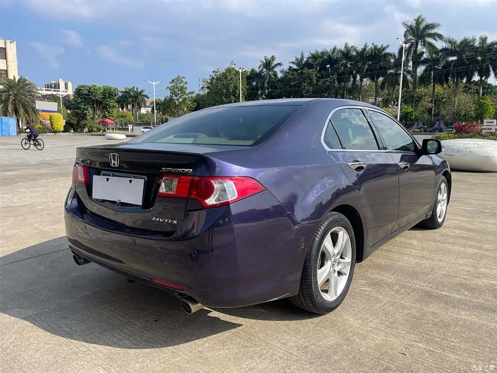 Honda Spirior, 2010 10