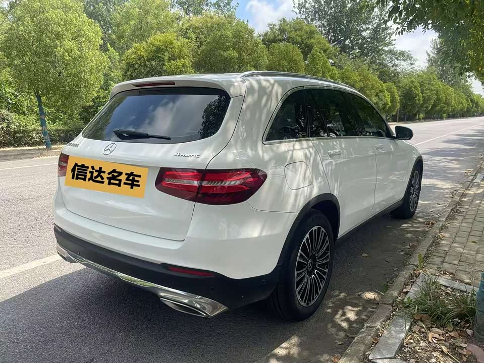 Mercedes-Benz GLC Mercedes-Benz GLC