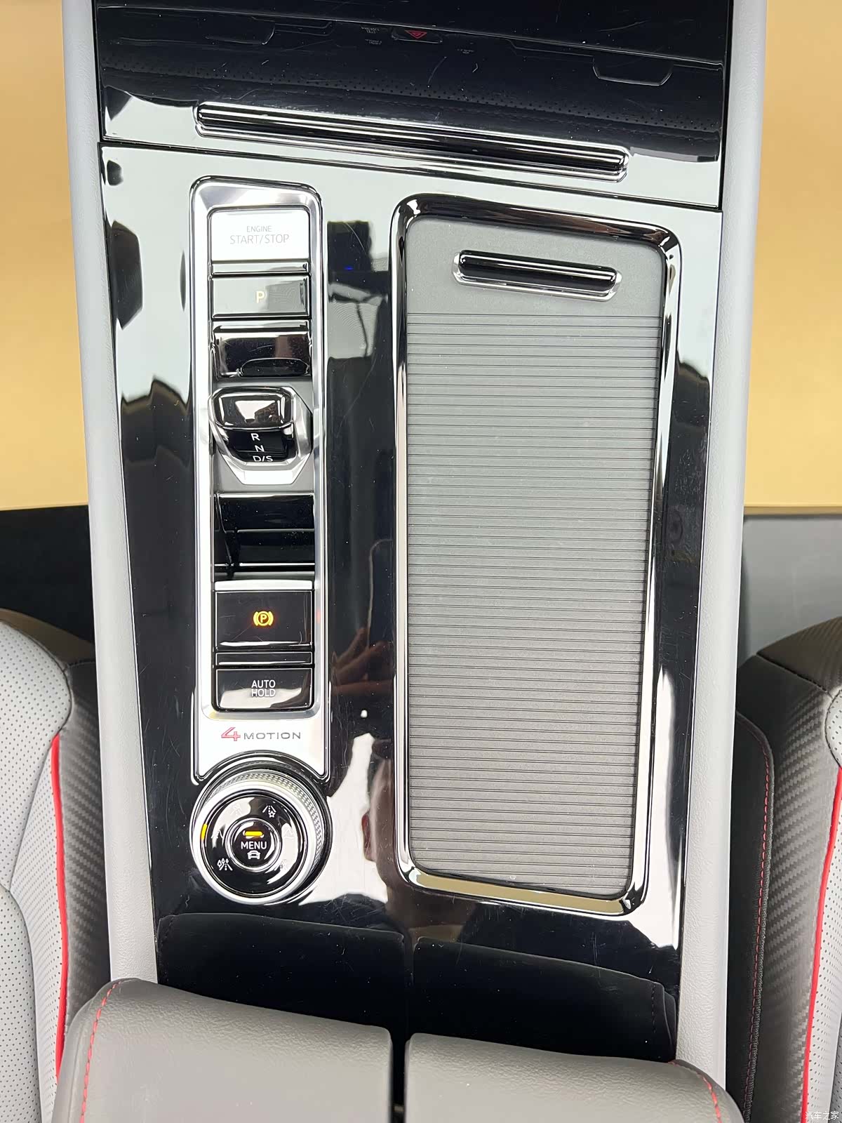 Volkswagen Teramont X, 2024 28