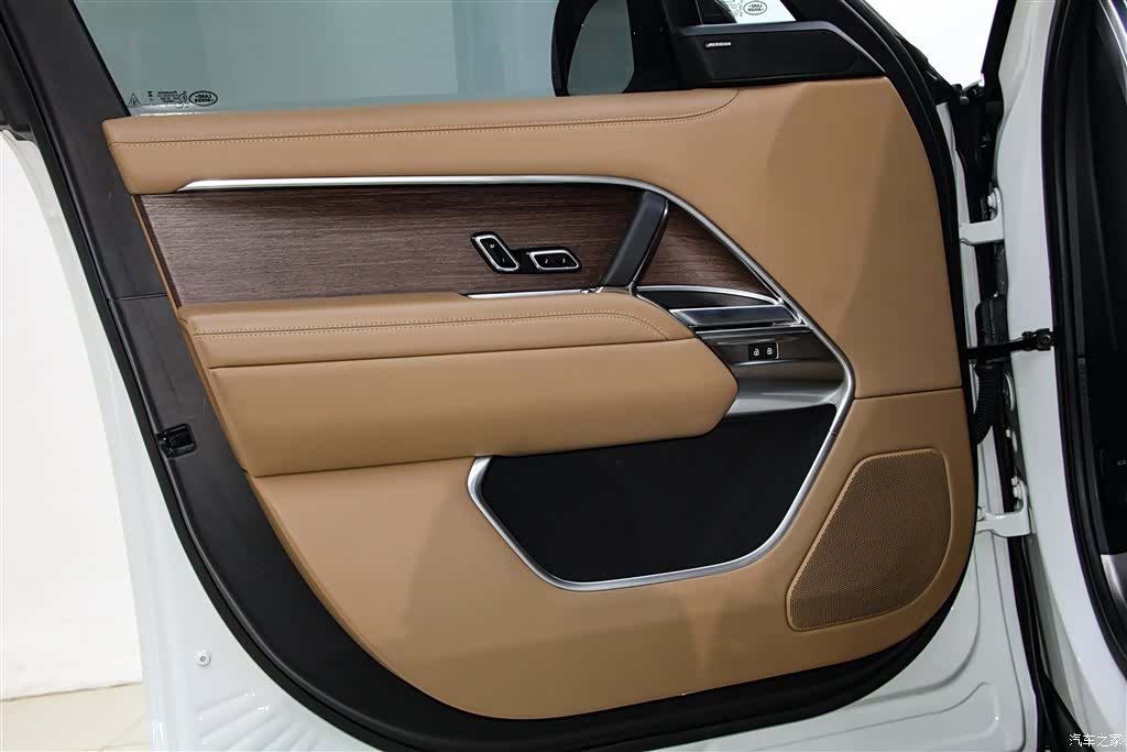 Land Rover Range Rover, 2024 17