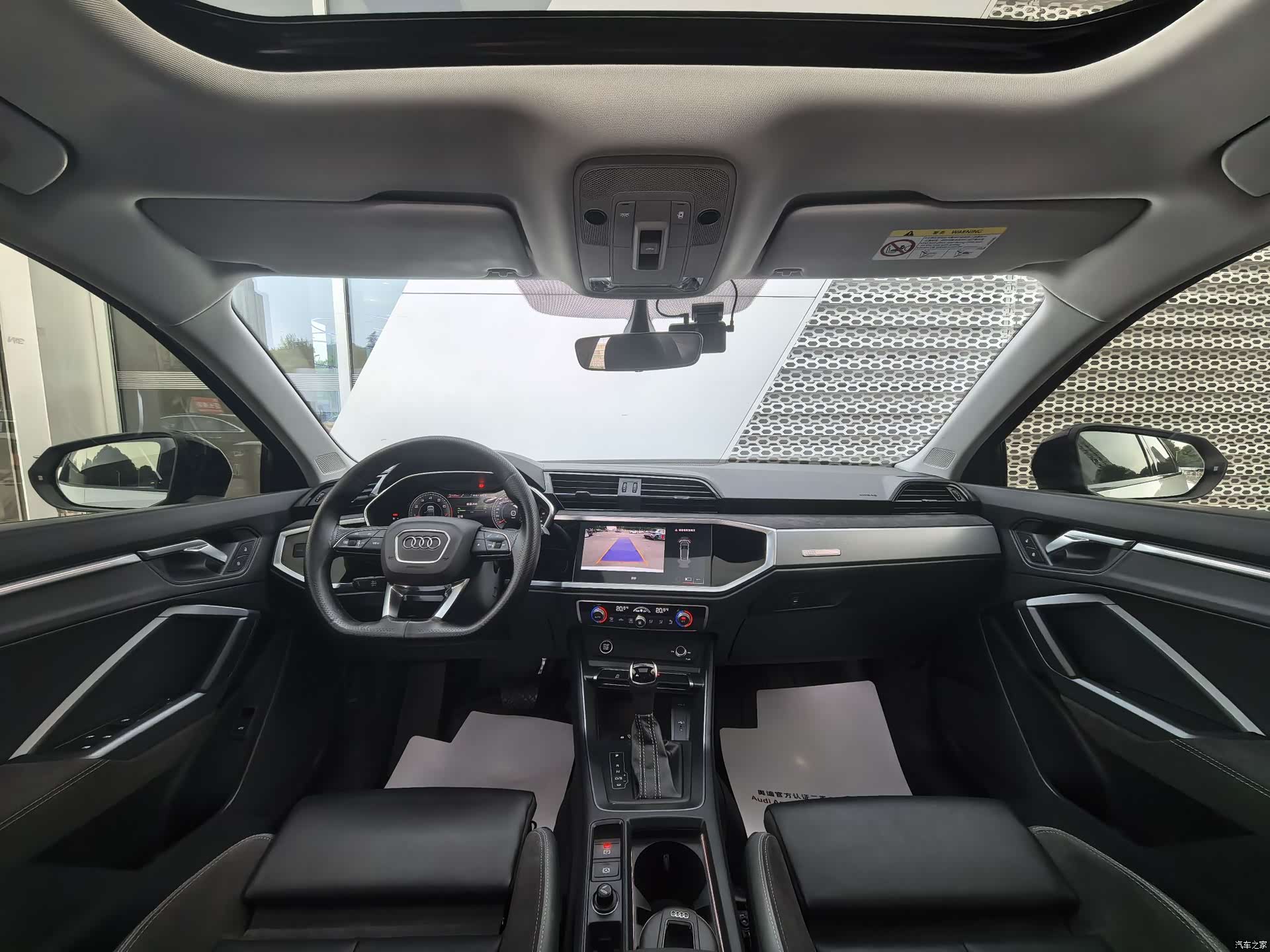 Audi Q3, 2022 15