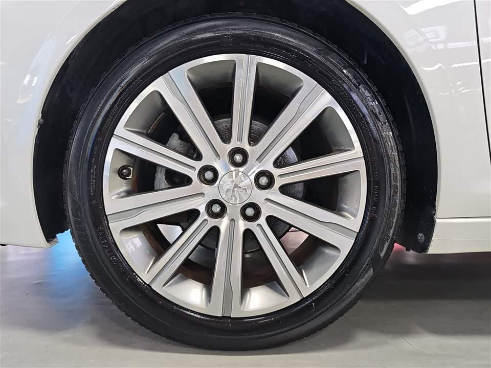 Peugeot 408 Peugeot 408