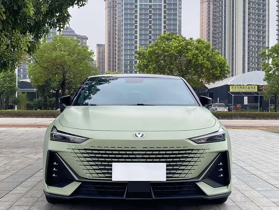 Changan UNI-V
