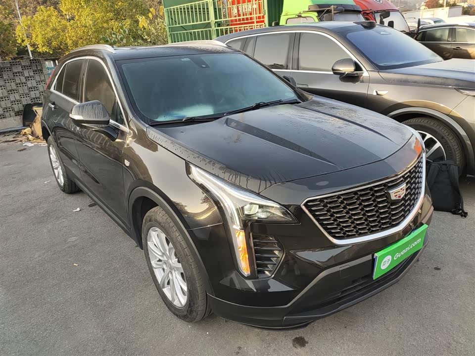 Cadillac XT4