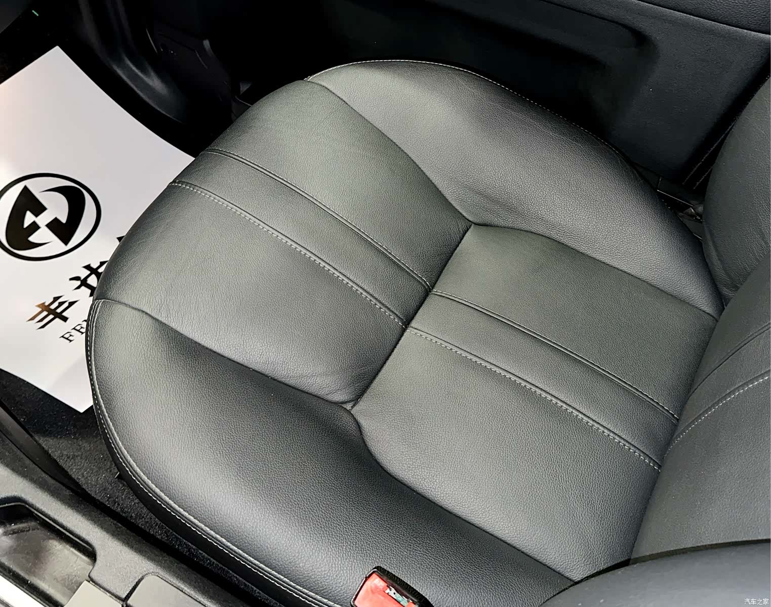 Land Rover Discovery, 2011 10