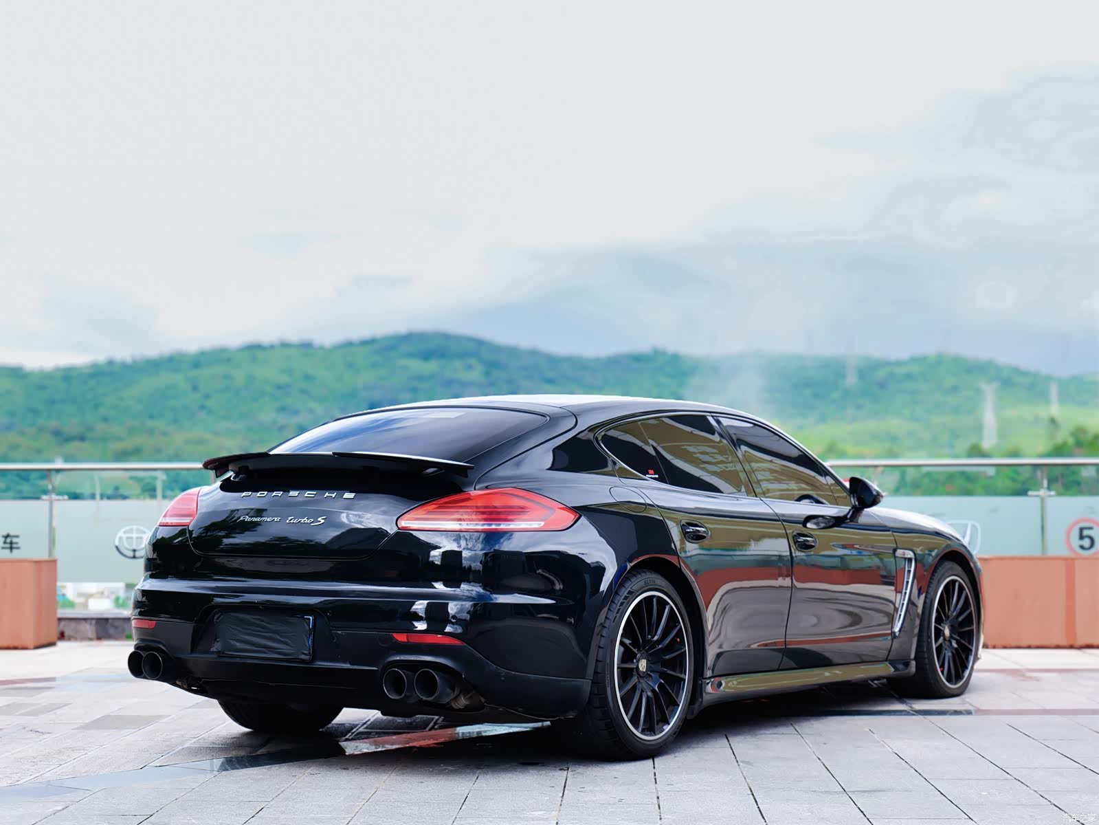 Porsche Panamera, 2010 6