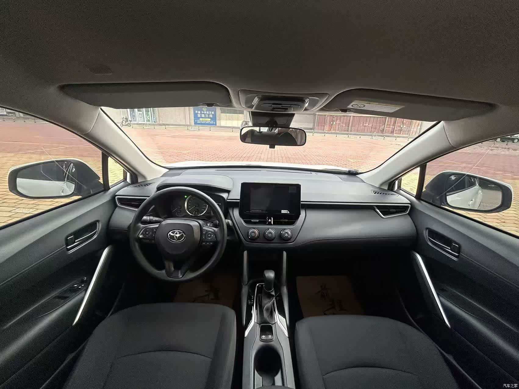 Toyota Corolla, 2023 4