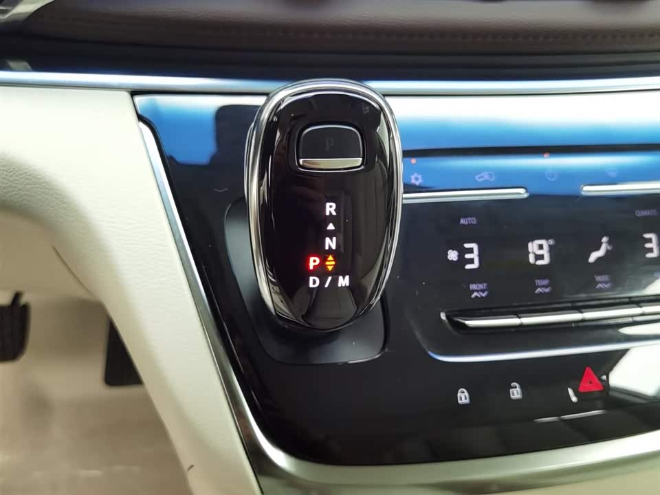 Buick GL8 Buick GL8
