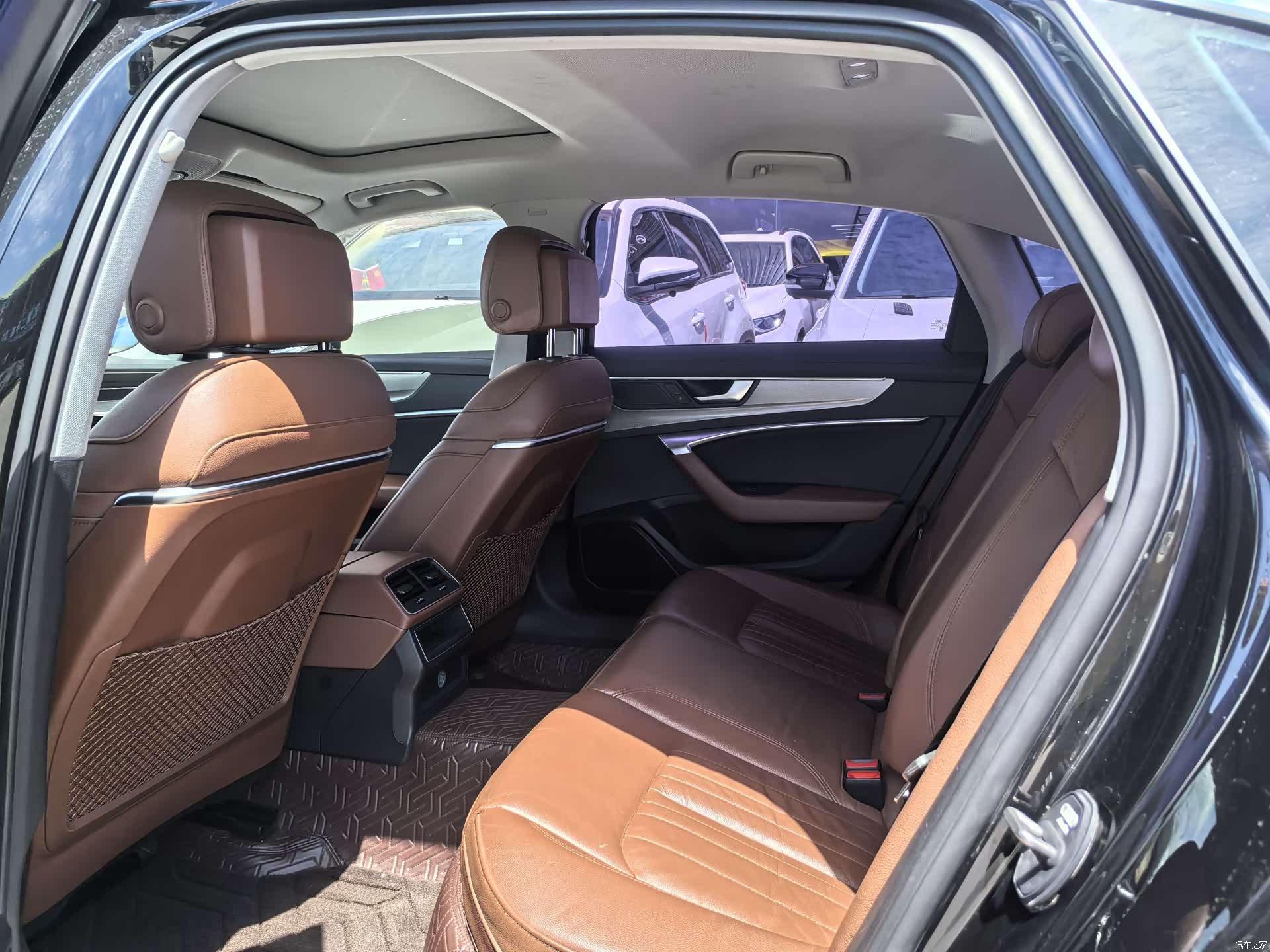 Audi A6L, 2020 9