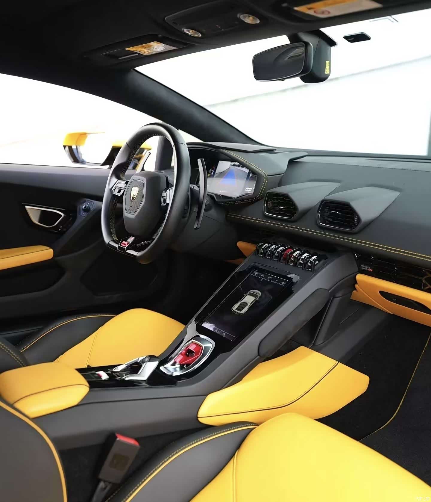 Lamborghini Huracán, 2022 8