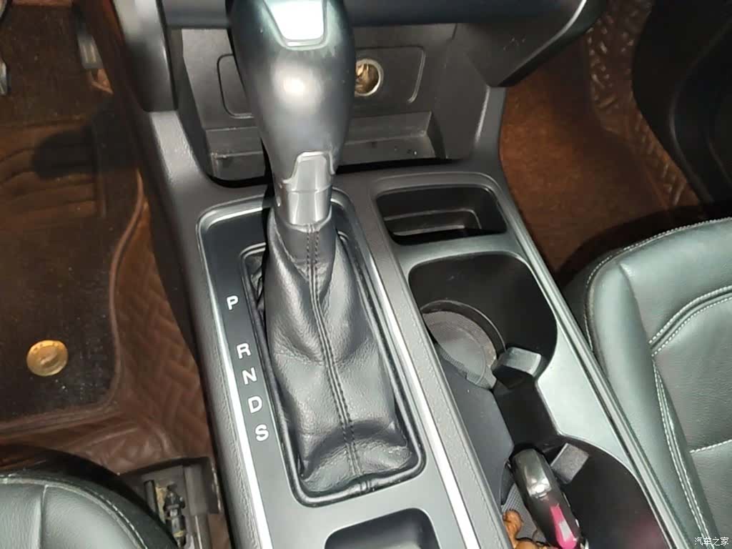 Ford Kuga, 2016 14