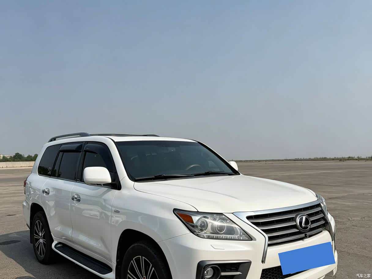 Lexus LX, 2008 3