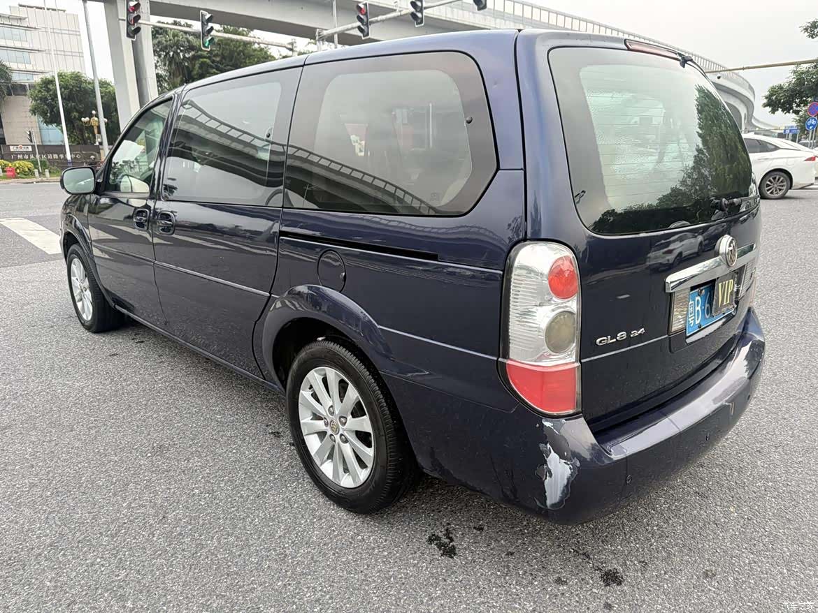 Buick GL8, 2014 7