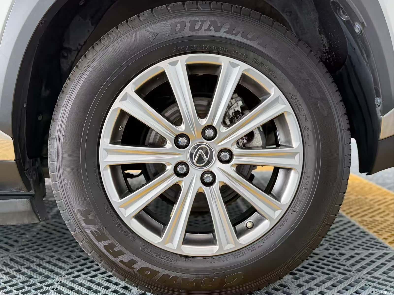 Lexus NX, 2018 24