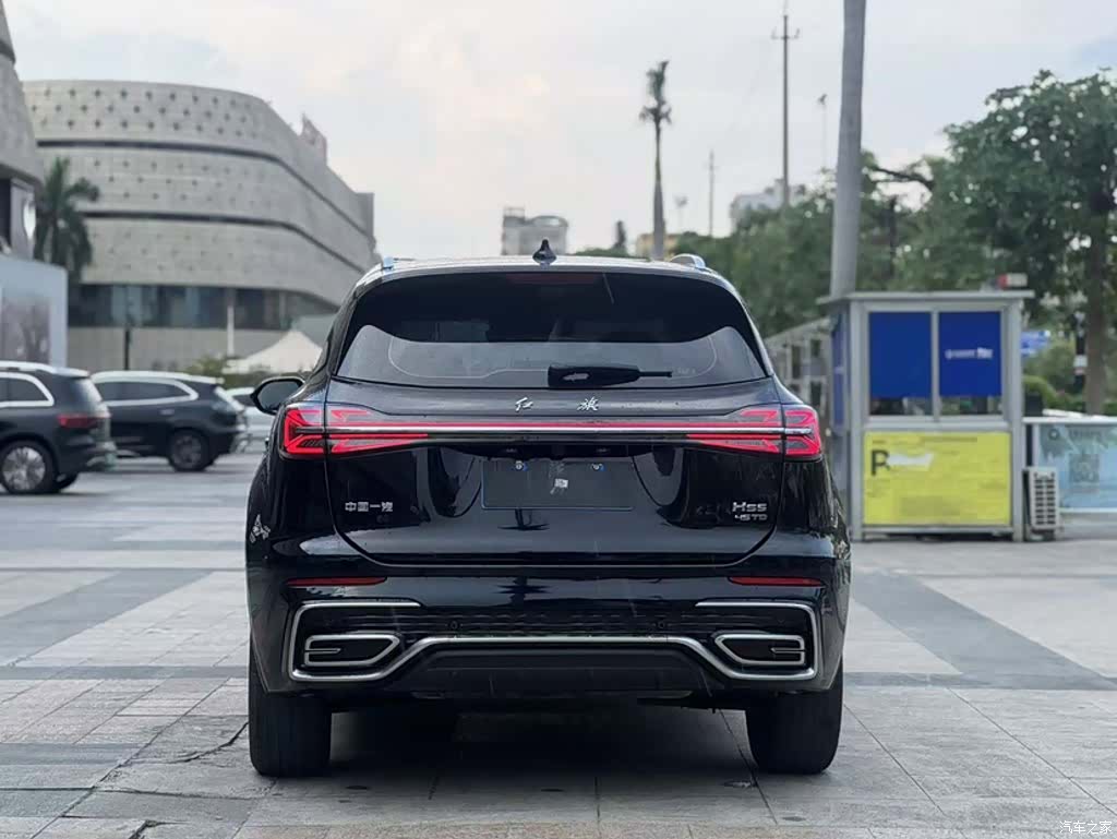 Hongqi HS5, 2025 14