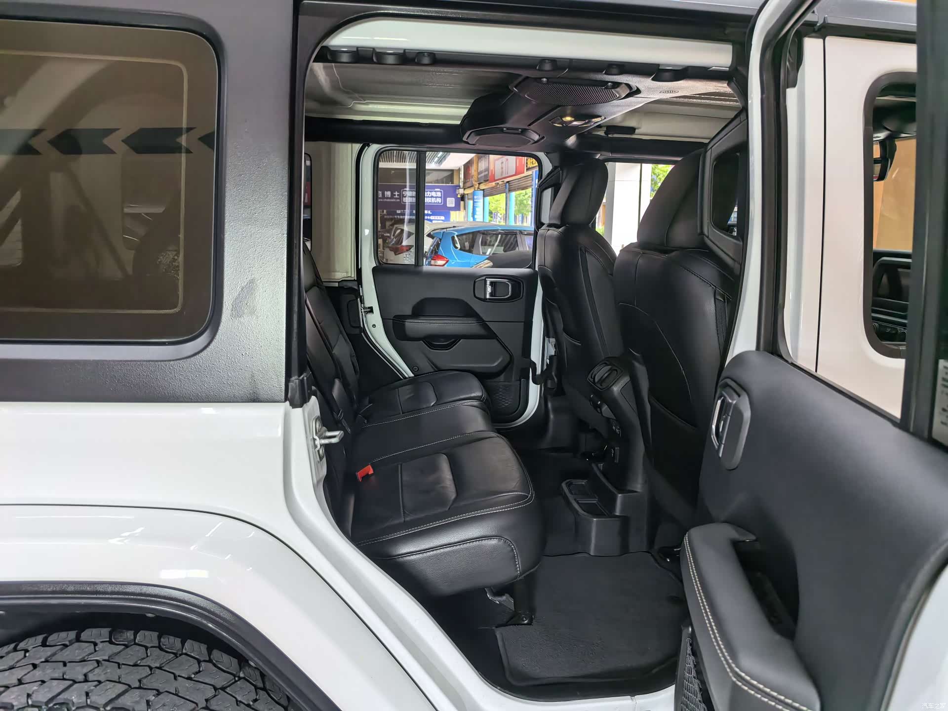 Jeep Wrangler, 2019 15