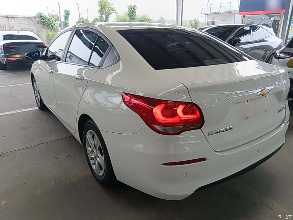 Chevrolet 320, 2018 все фото
