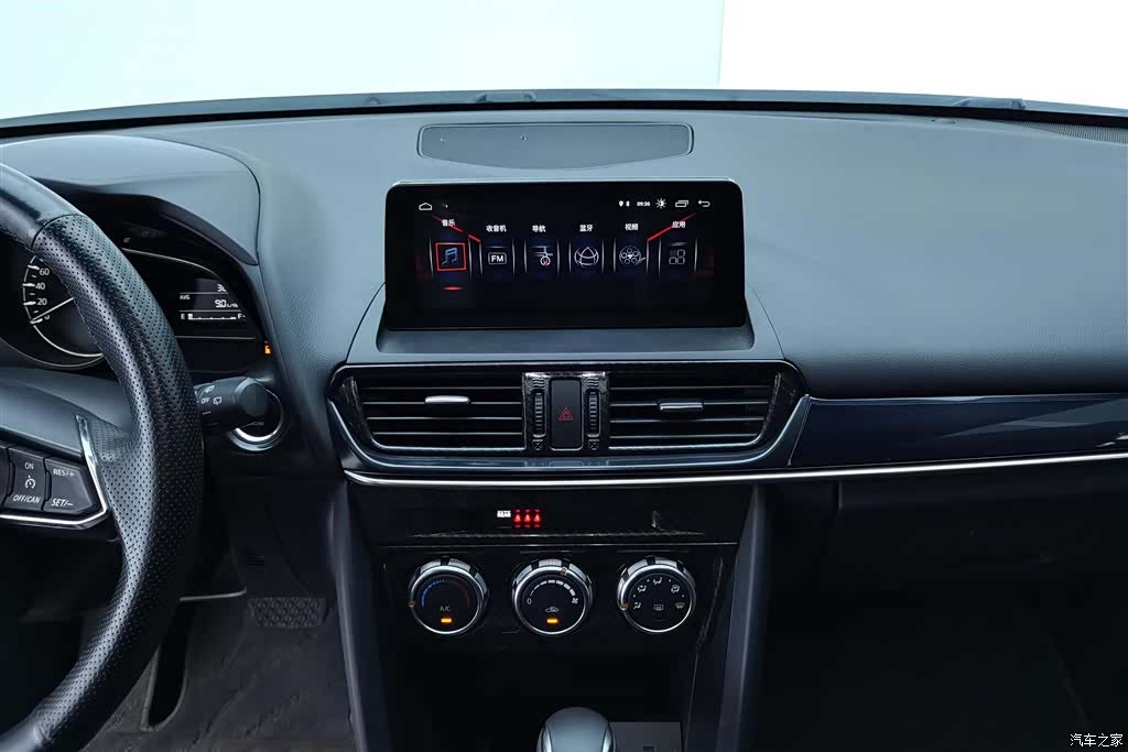 Mazda CX-4, 2020 13