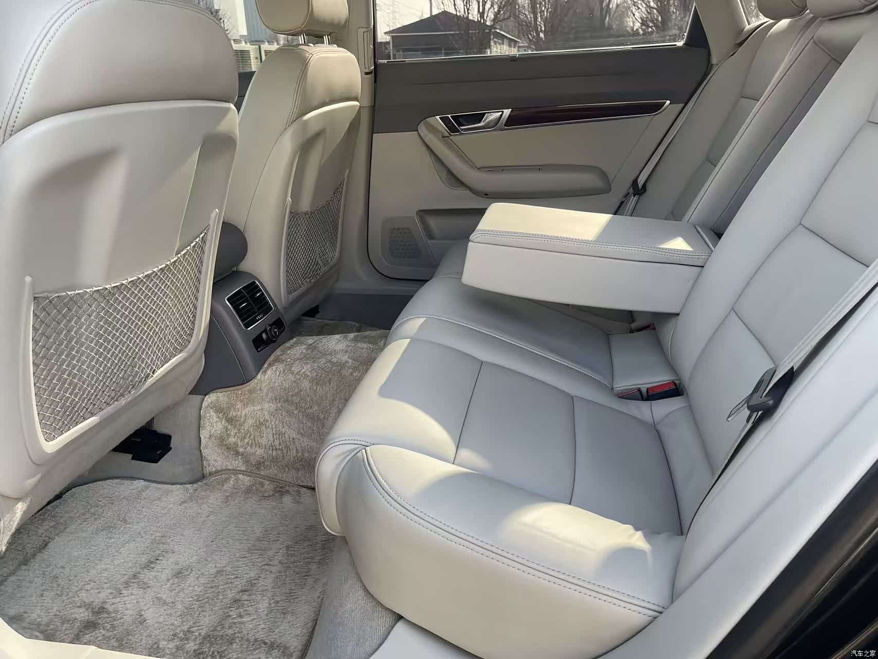 Audi A6L, 2012 26