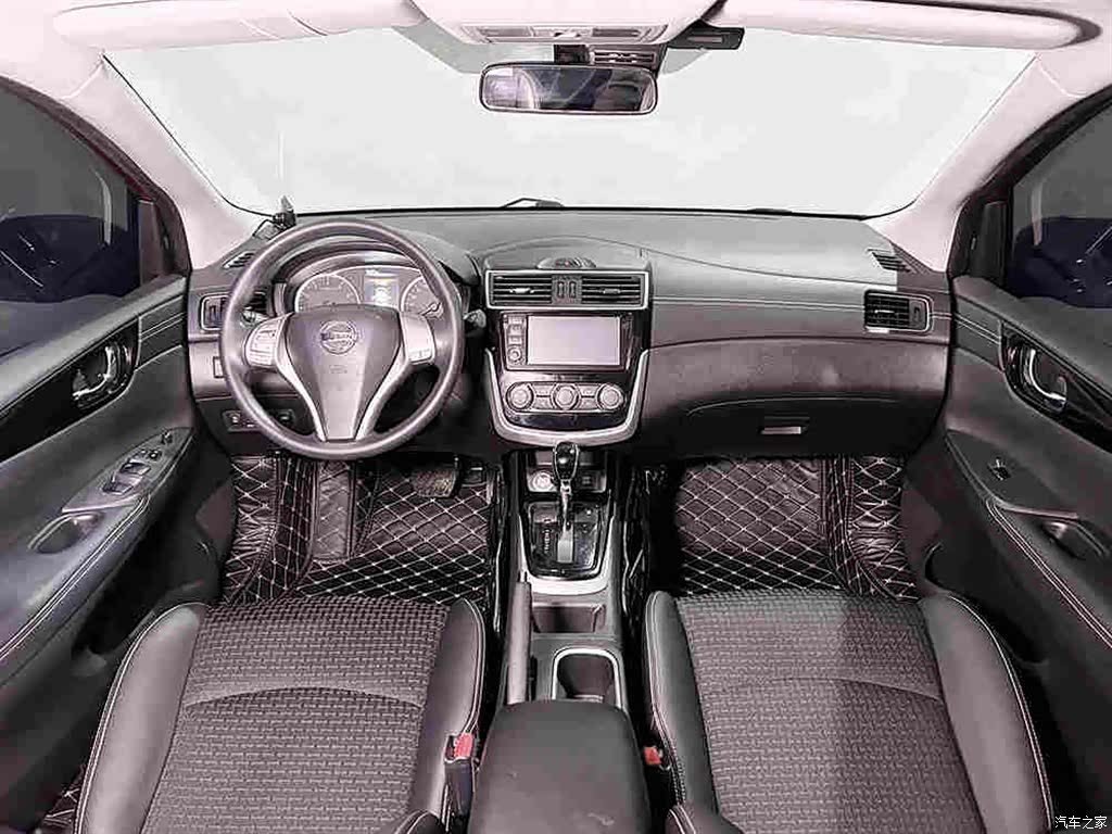 Nissan Tiida, 2017 9