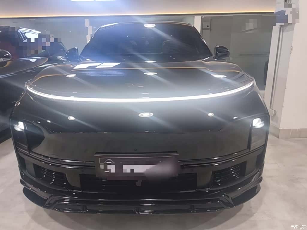 Li Auto L8, 2024 3