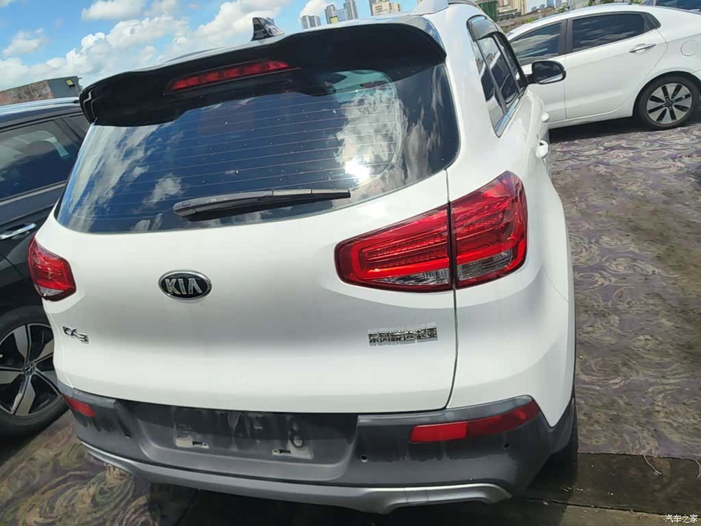Kia KX3, 2016 6