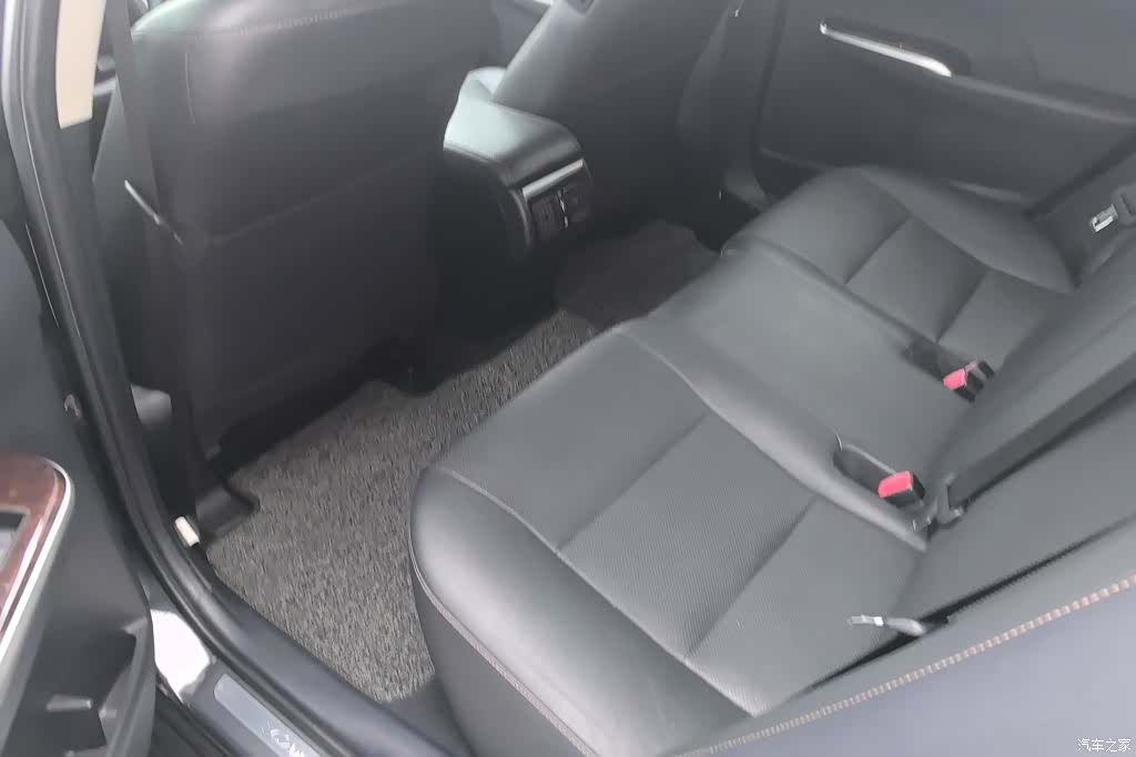 Toyota Camry, 2016 11