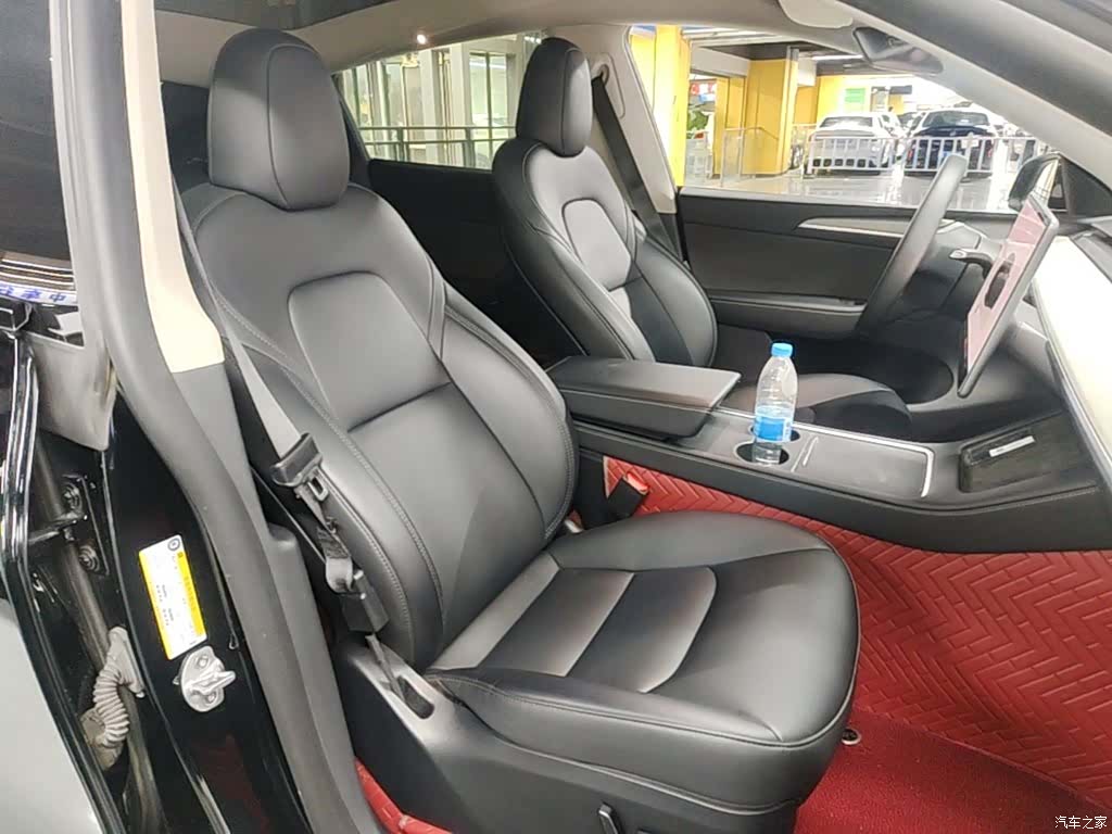 Tesla Model Y, 2024 25