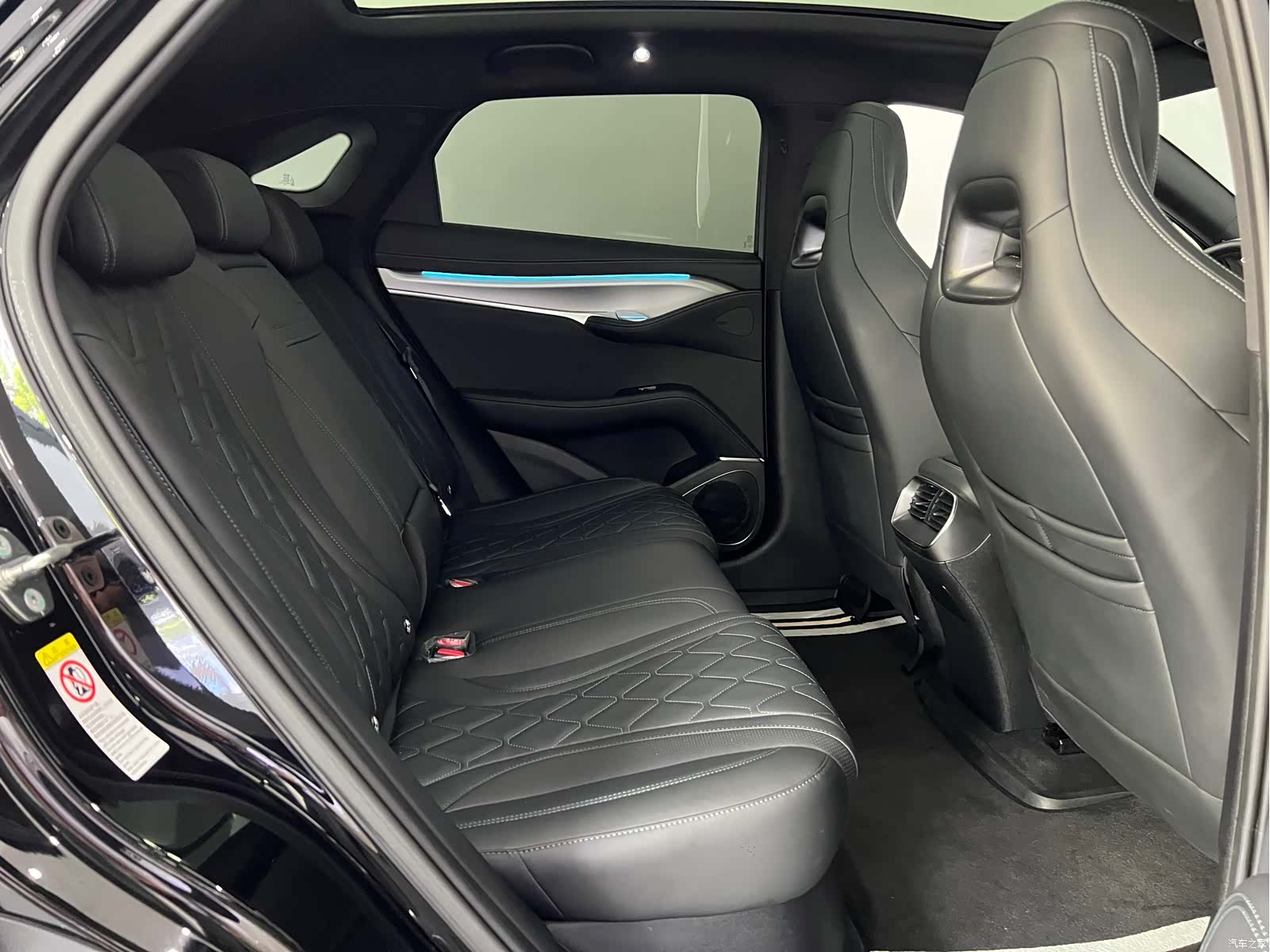 BYD HiAce, 2024 12