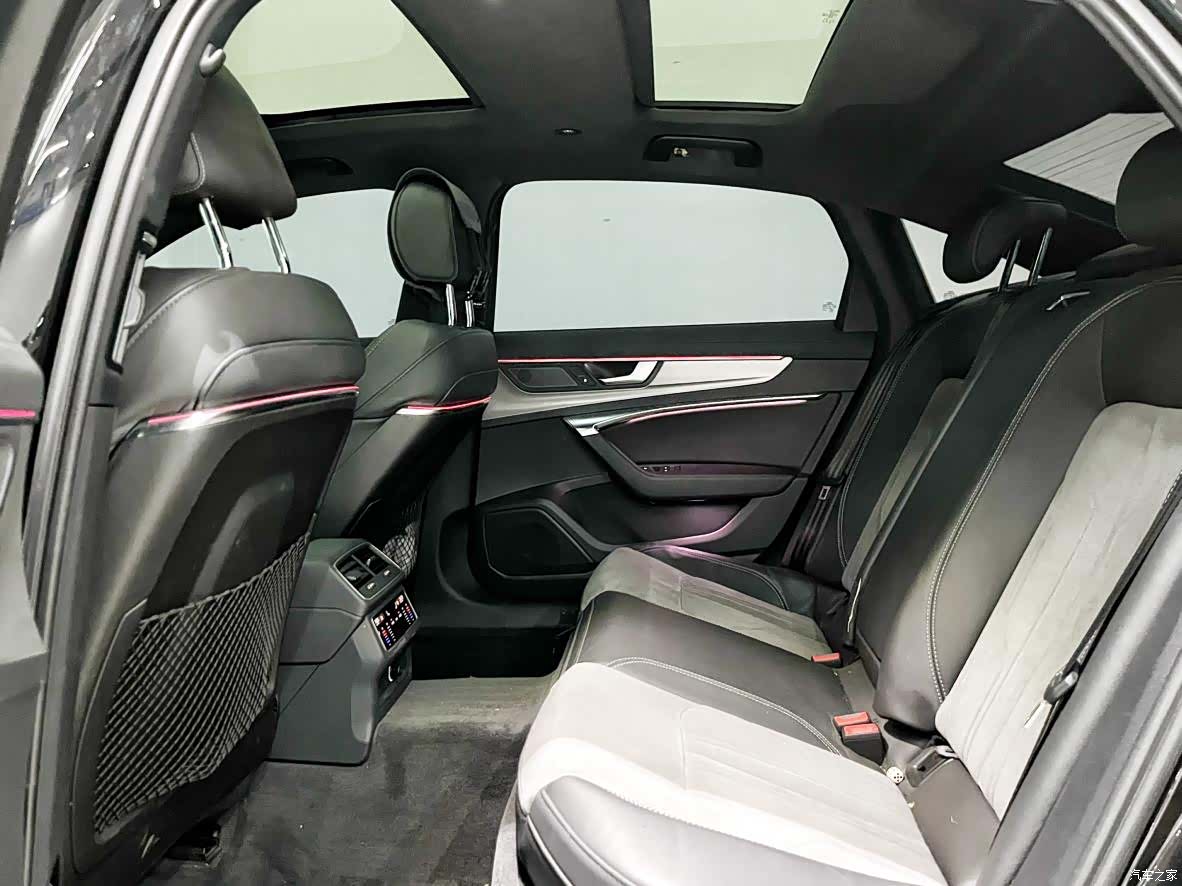 Audi A6L, 2022 9