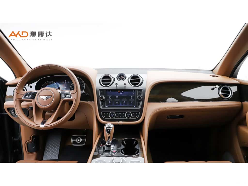 Bentley Bentayga, 2023 все фото
