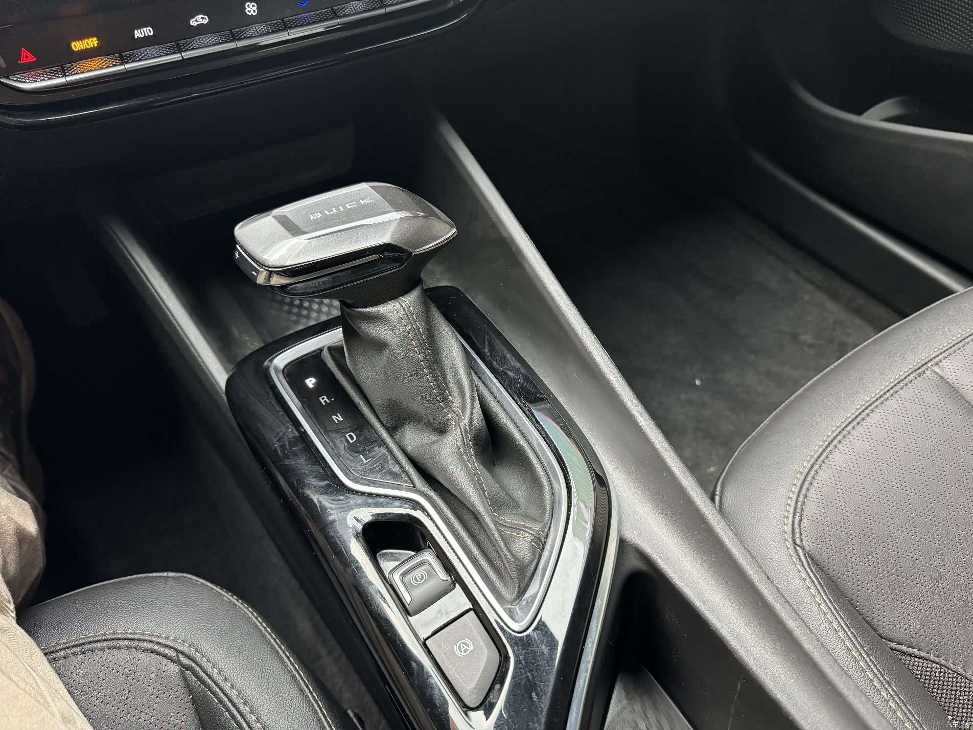 Buick Verano, 2023 11