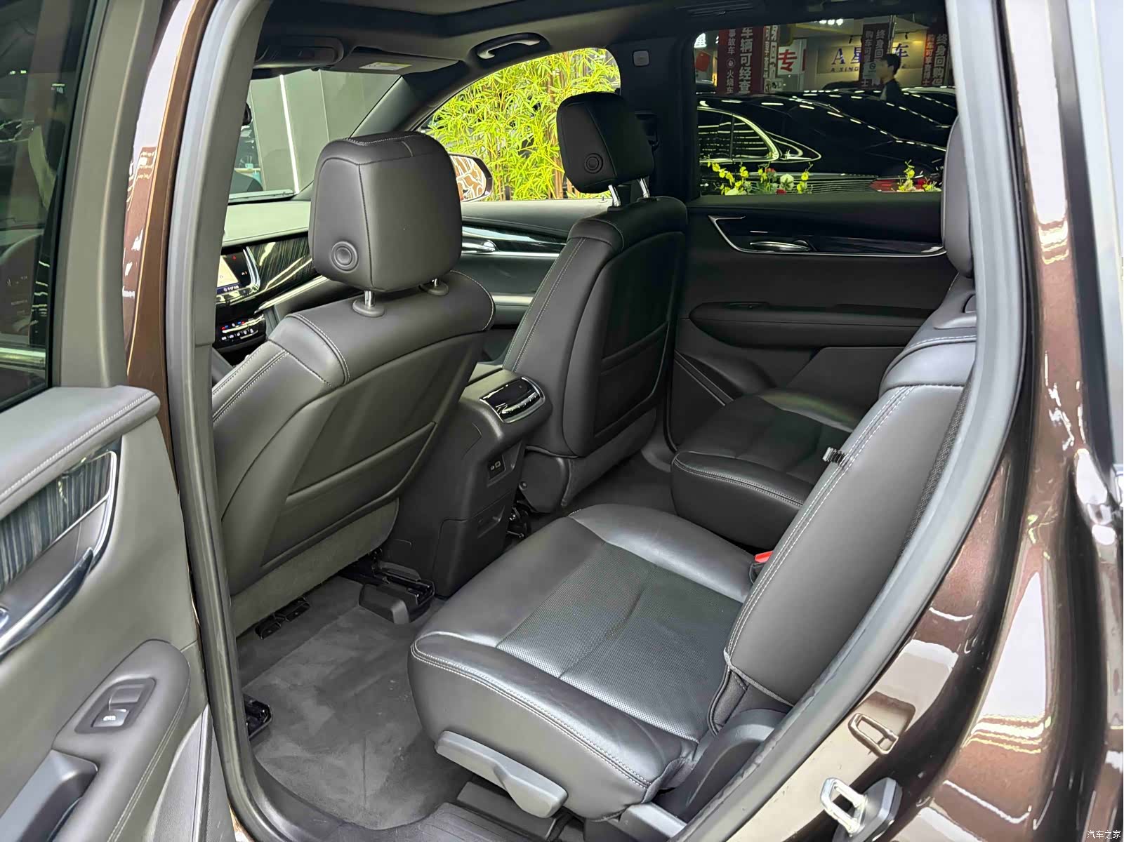 Cadillac XT6, 2021 10