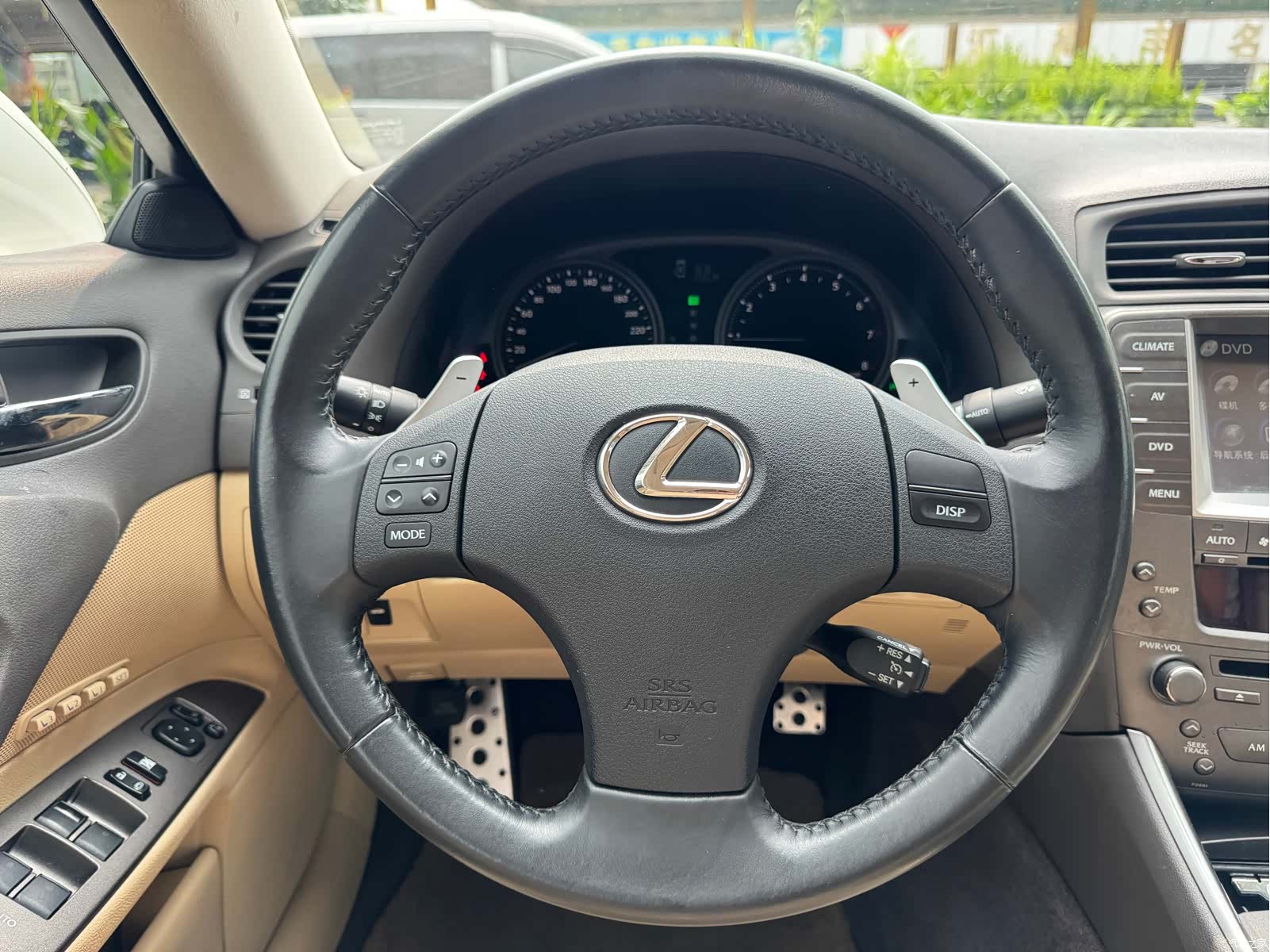 Lexus IS, 2010 11