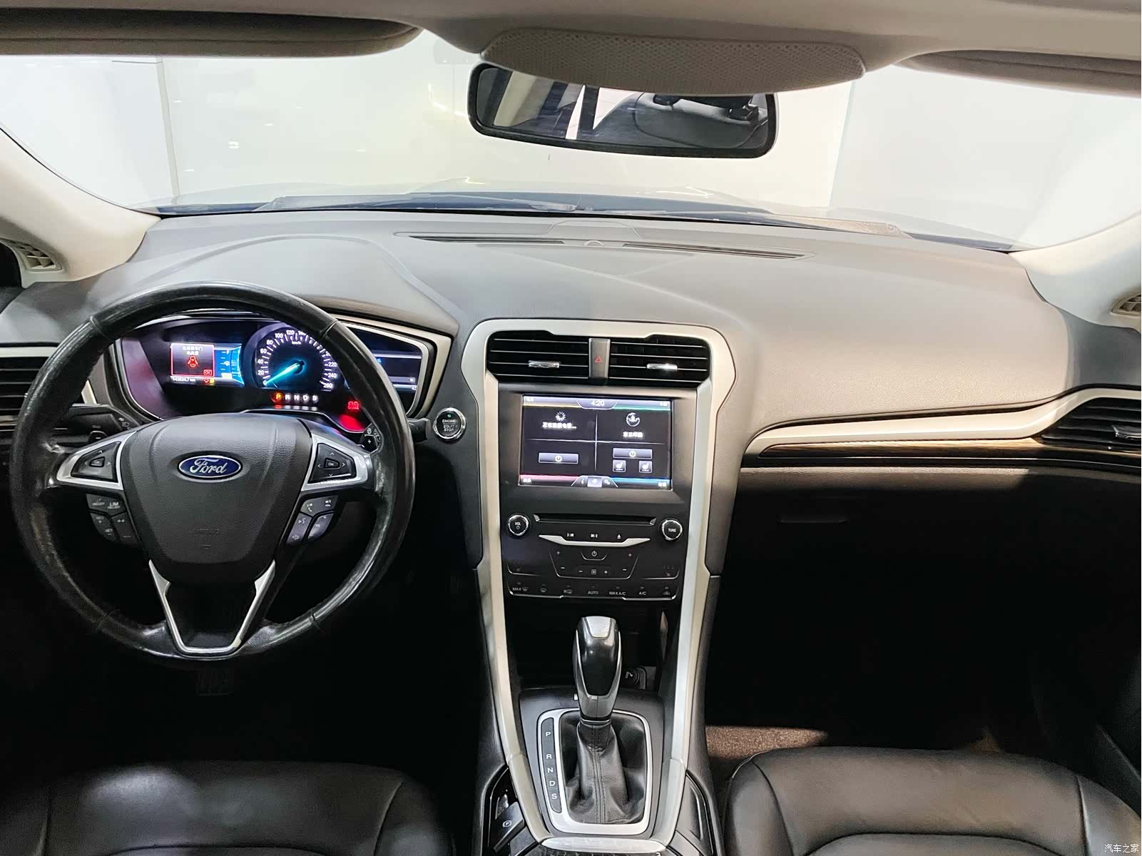 Ford Mondeo, 2014 20