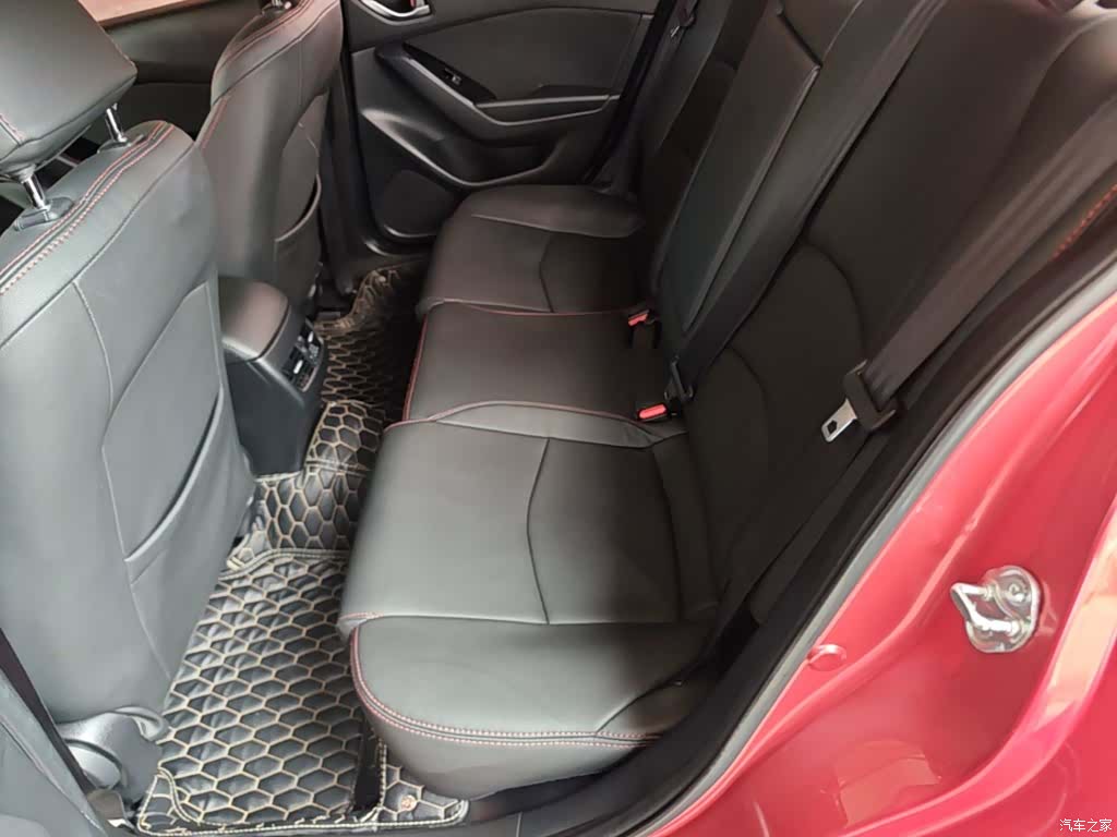 Mazda Mazda3, 2017 17