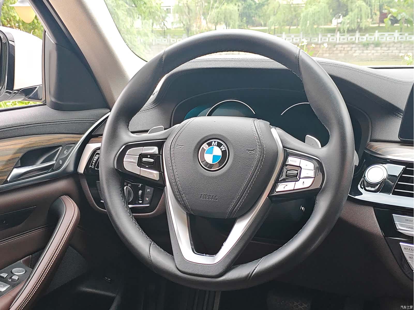 BMW 5 Series, 2018 14