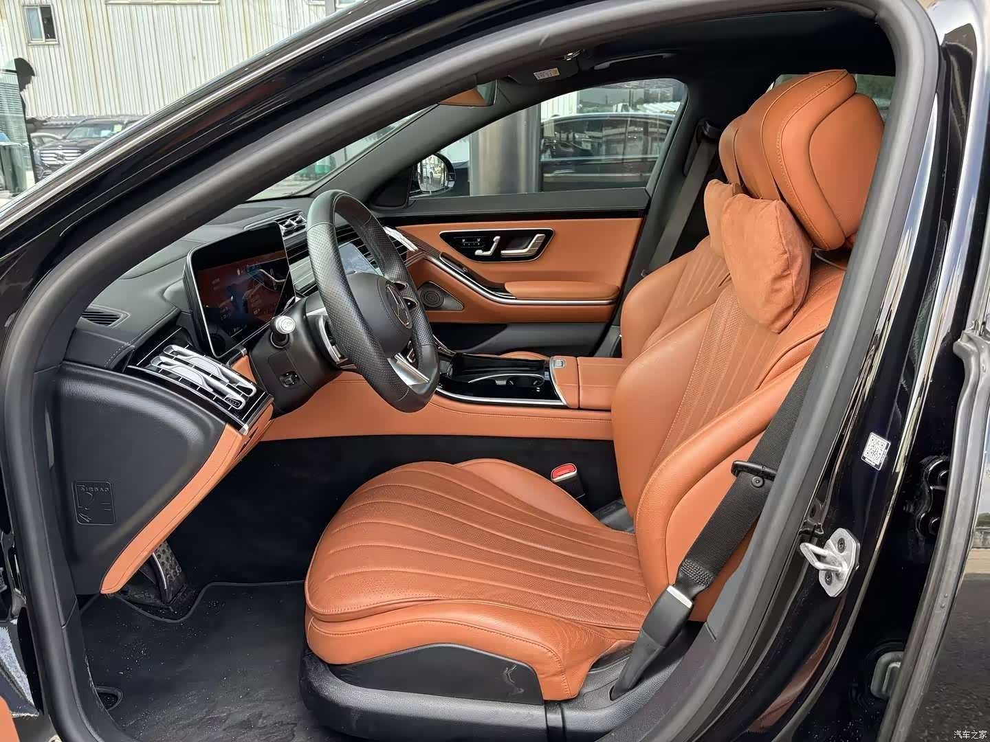 Mercedes-Benz S-Class, 2024 9