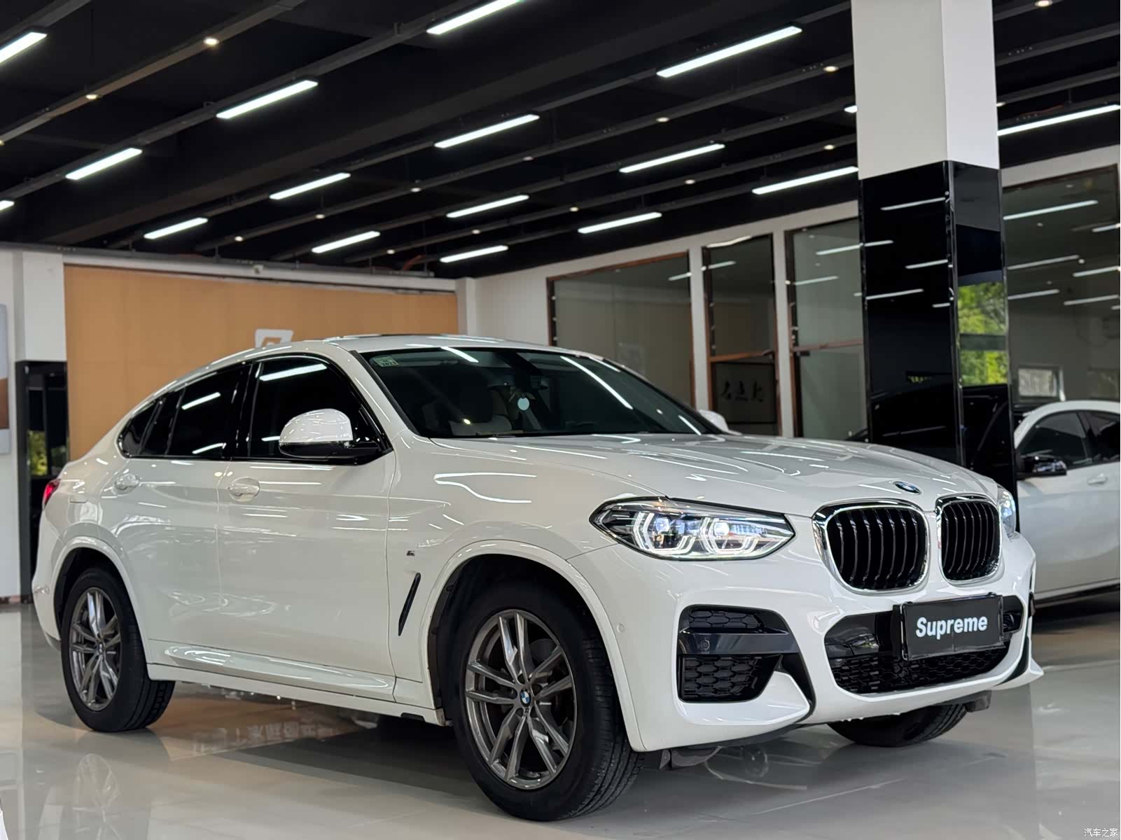 BMW X4, 2021 3